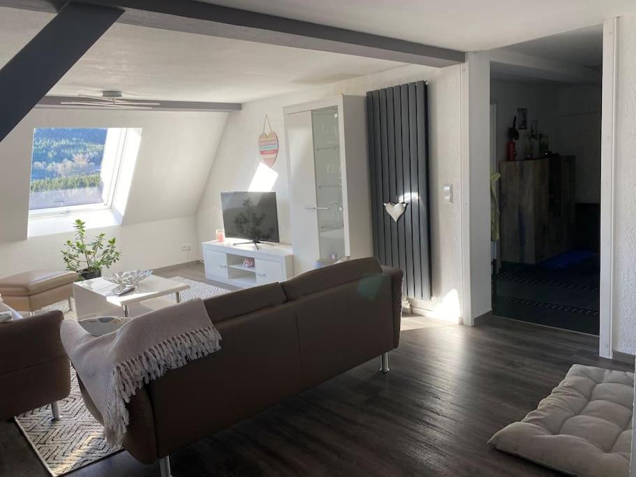 Loft Wohnung Mit Toller Aussicht Messstetten Luaran gambar